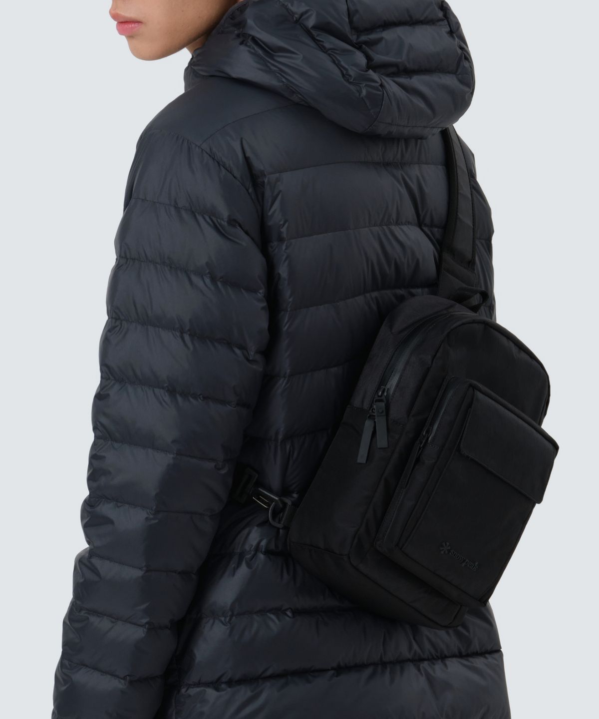 스노우피크 어패럴(SNOWPEAK APPAREL) 하이테크 슬링백 7L (S25FMTBG02) Black