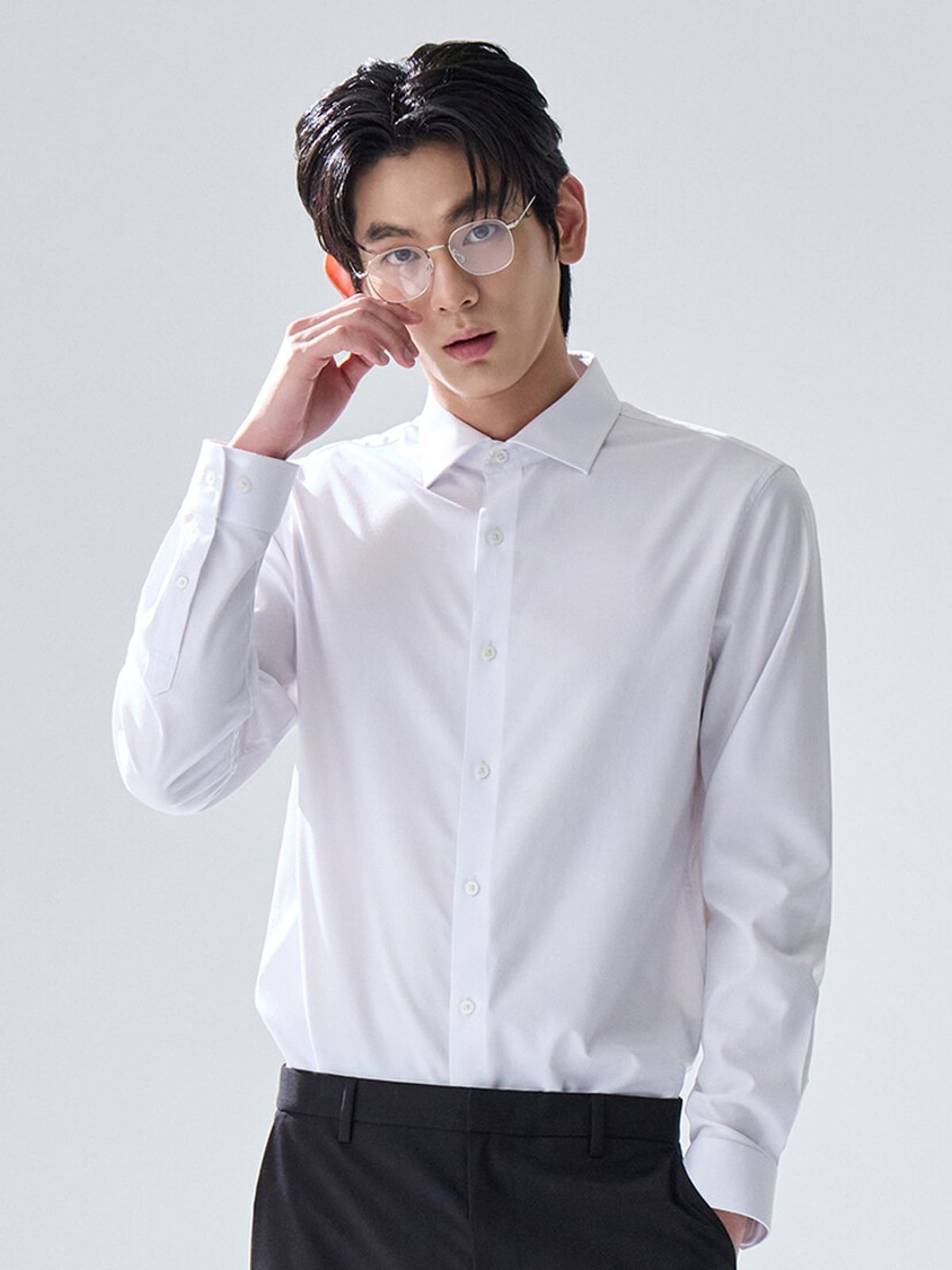 탑텐(TOPTEN) 남성) 논 아이론 스트레치 스마트 셔츠_MSG5WD1003