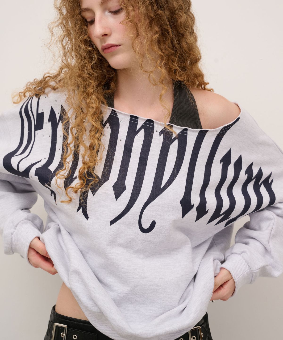 도프셉(DOFFSEPT) Epi Boat Neck Sweatshirt in Grey
