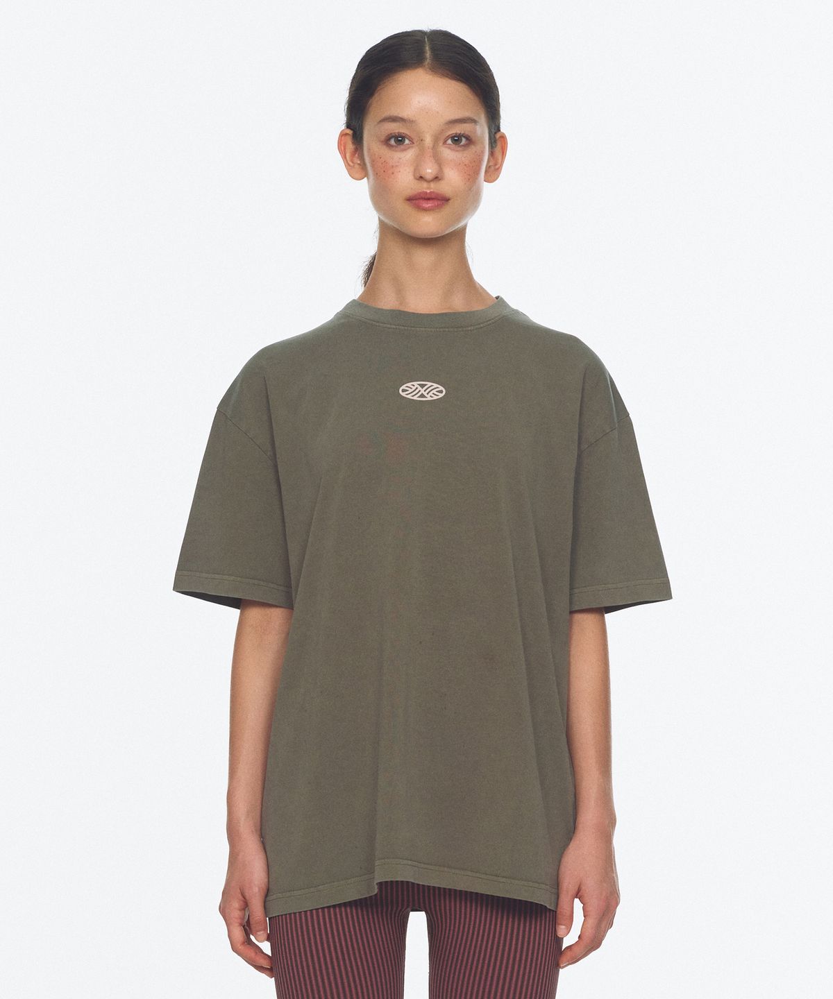 미나수(MENASOO) 275g Heavy Cotton Circle Hearttrack Pigment T Shirt_Khaki