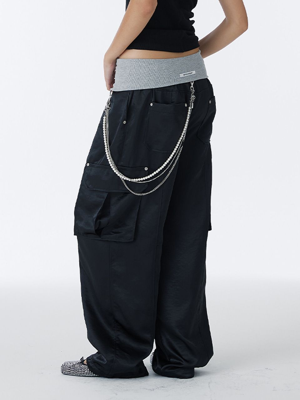 Shop Pants at MUSINSA