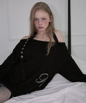 Eyelet Strap Open Sweatshirt [Black]