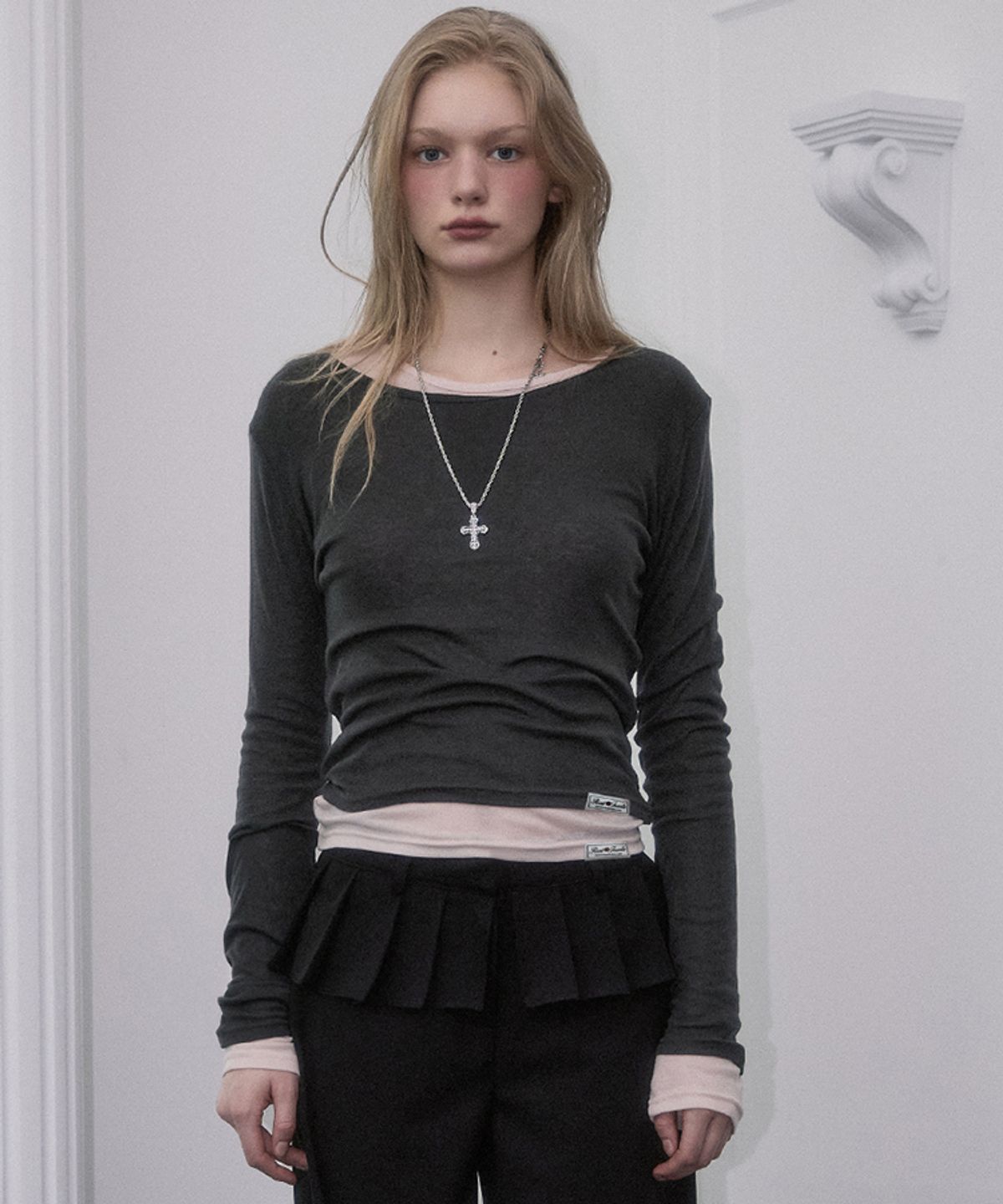 로제프란츠(ROSEFRANTZ) Essential Layered Long Sleeve [Charcoal]