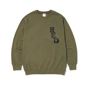 RED CREW NECK KHAKI