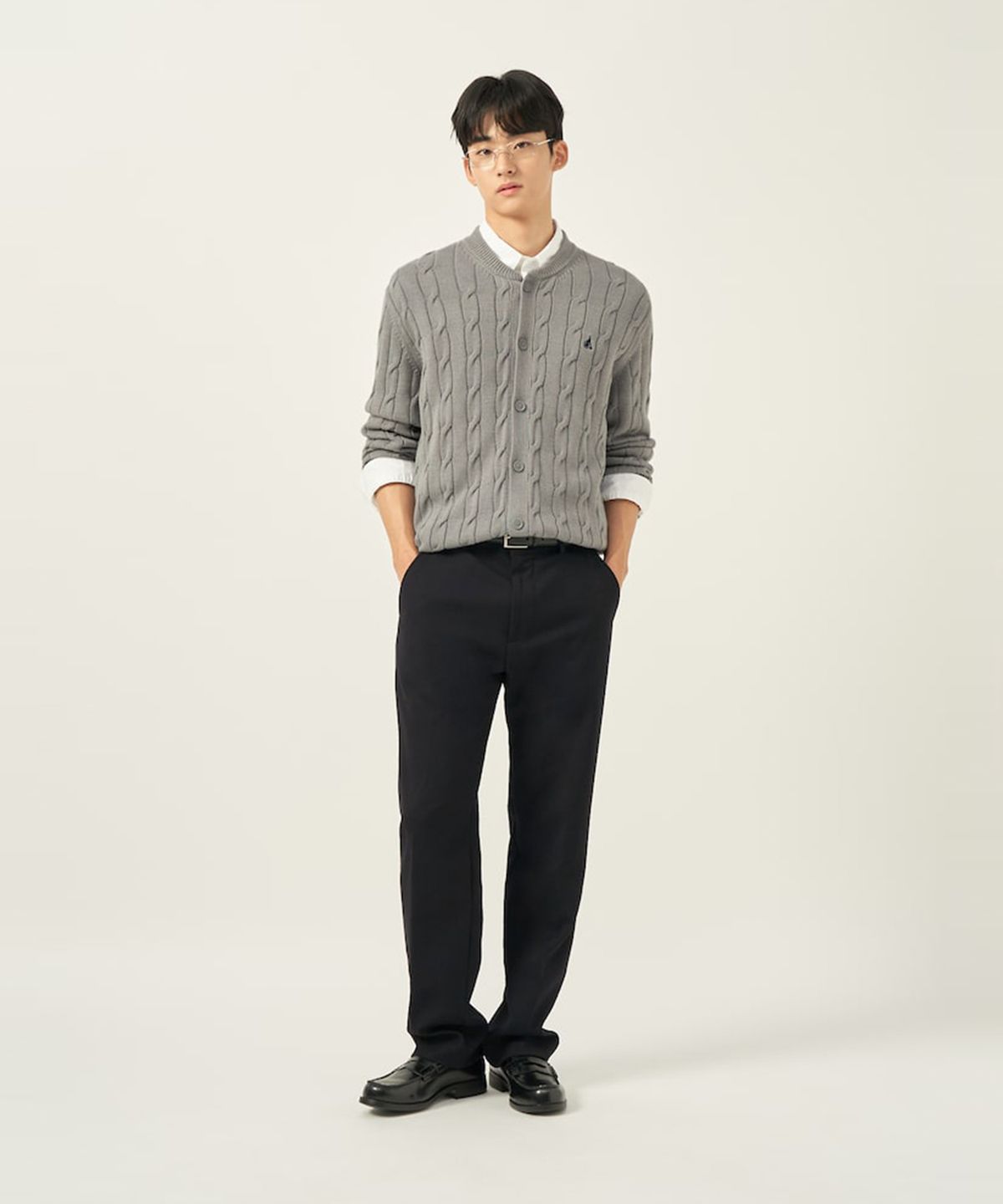 빈폴 멘(BEANPOLE MEN) 울 혼방 컴포트핏 슬랙스  블랙