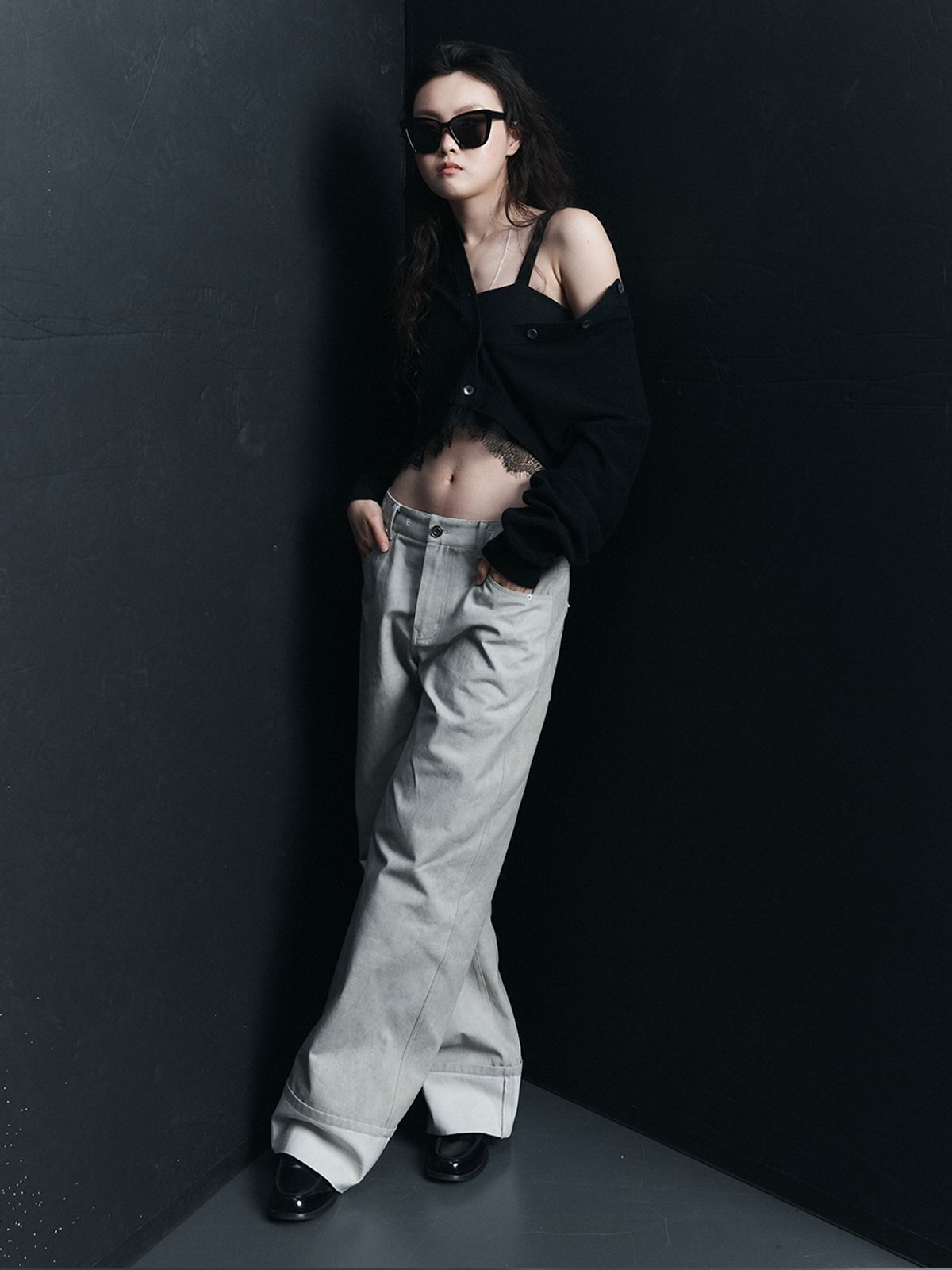 하우스공칠이씨(HAUS072C) STITCH ROLL PANTS LIGHT GREY