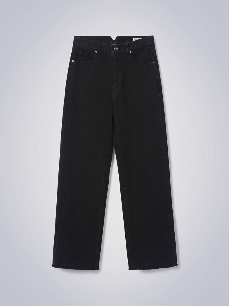 STRAIGHT JEANS BLACK