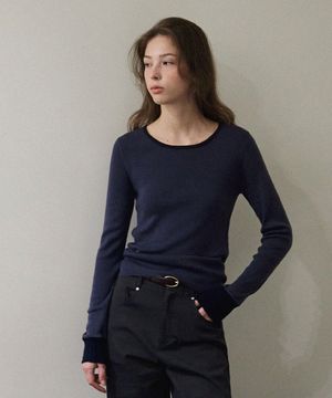 멜로우 슬림 니트 탑_Ink Navy