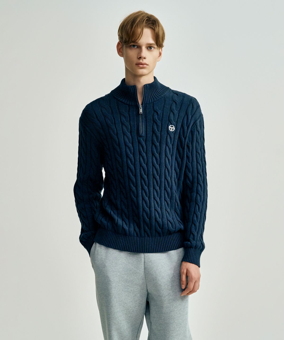 세르지오 타키니(SERGIO TACCHINI) M 케이블 니트 하이넥 지퍼 풀오버 (Navy)