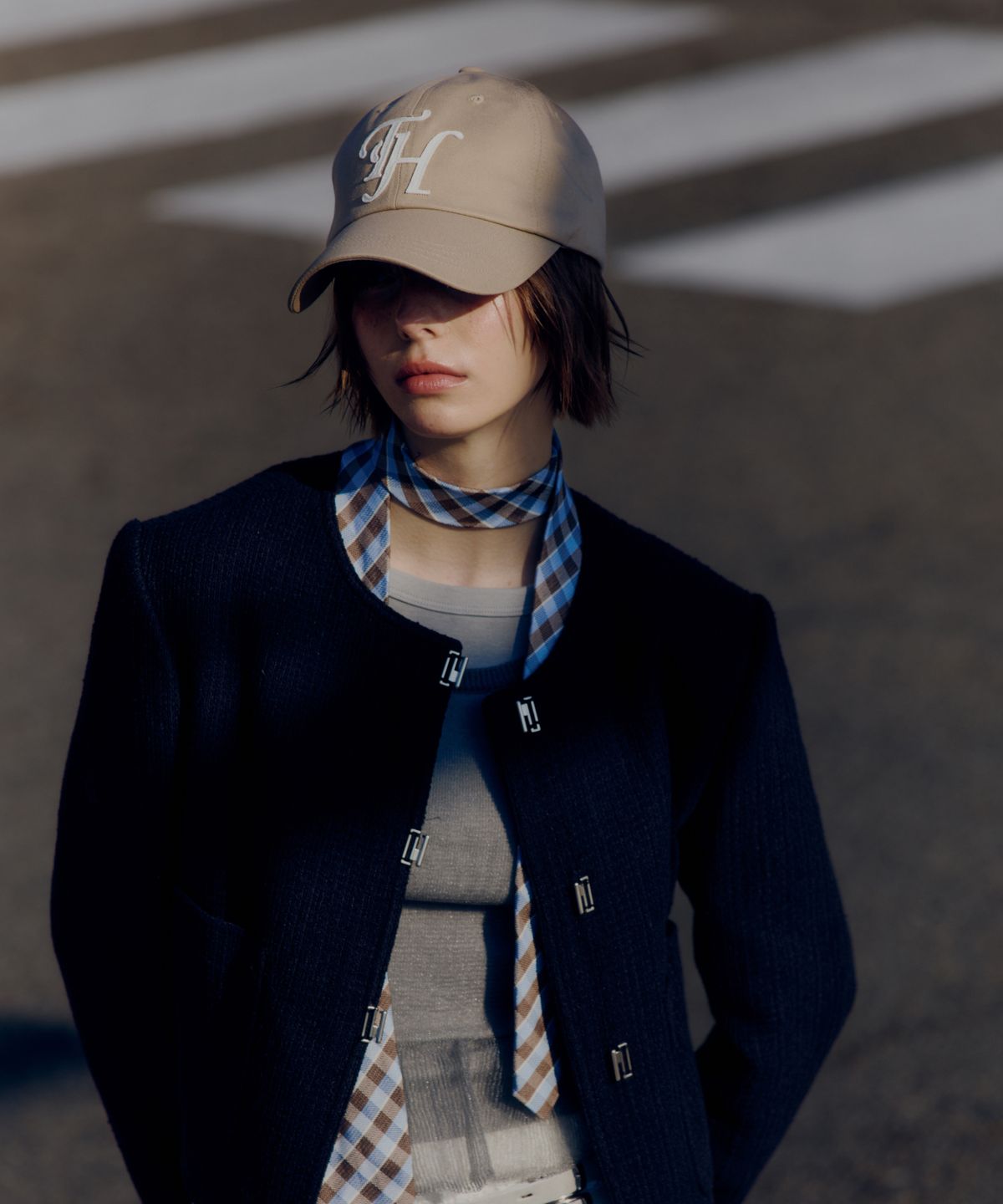 트래픽하모니(TRAFFIC HARMONY) DEEP SHAPE APPLIQUE LOGO BALLCAP_BEIGE