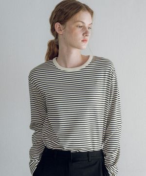A3546 스트라이프 라운드 티셔츠_Black