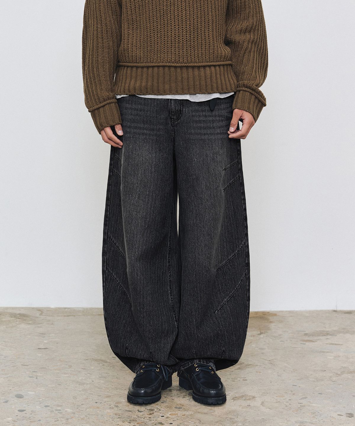 데케트(DECET) [골지데님]Balloon Wide Rib Jeans DCPT067Black