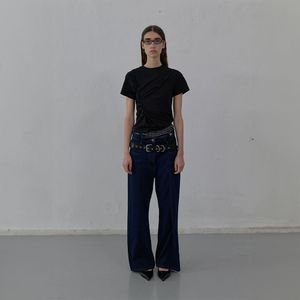 HOOK DETAIL SLIM T-SHIRT (BLACK)