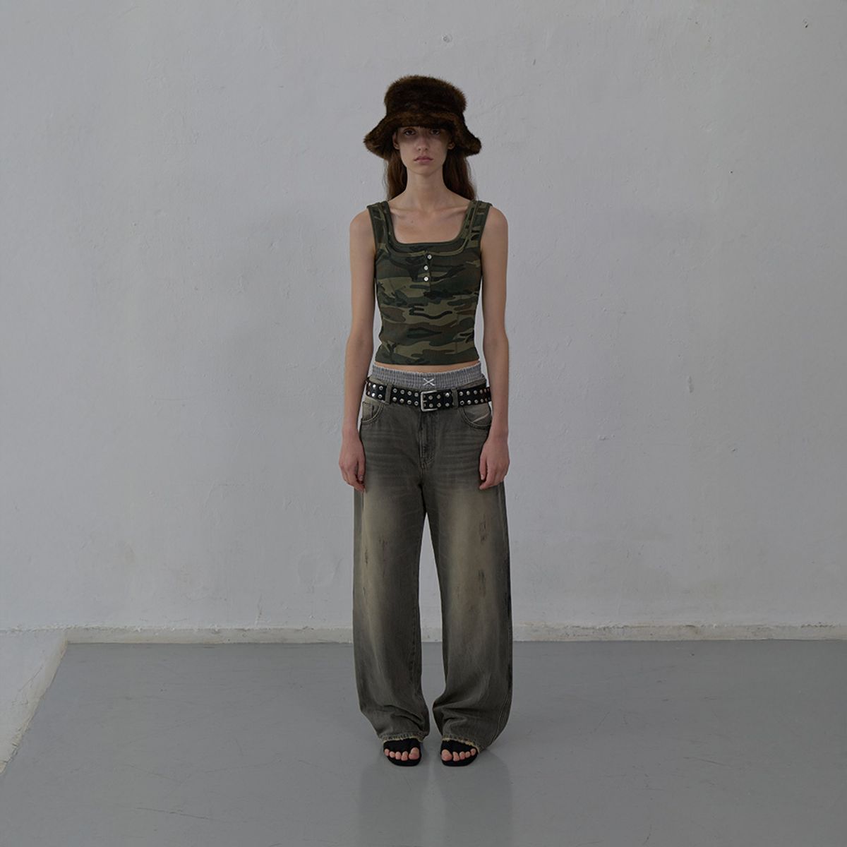 엘씨디씨티엠(LCDC™) PEACHED SEMI-WIDE DENIM (GREY)