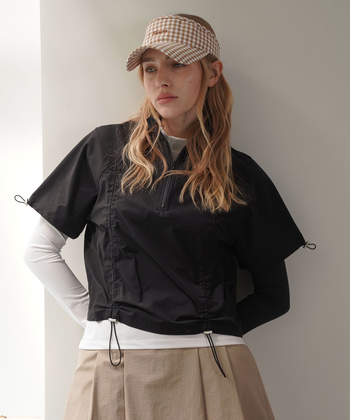 파이브아워스(5HOURS) CLOUD Volume String WINDBREAKER _ BLACK