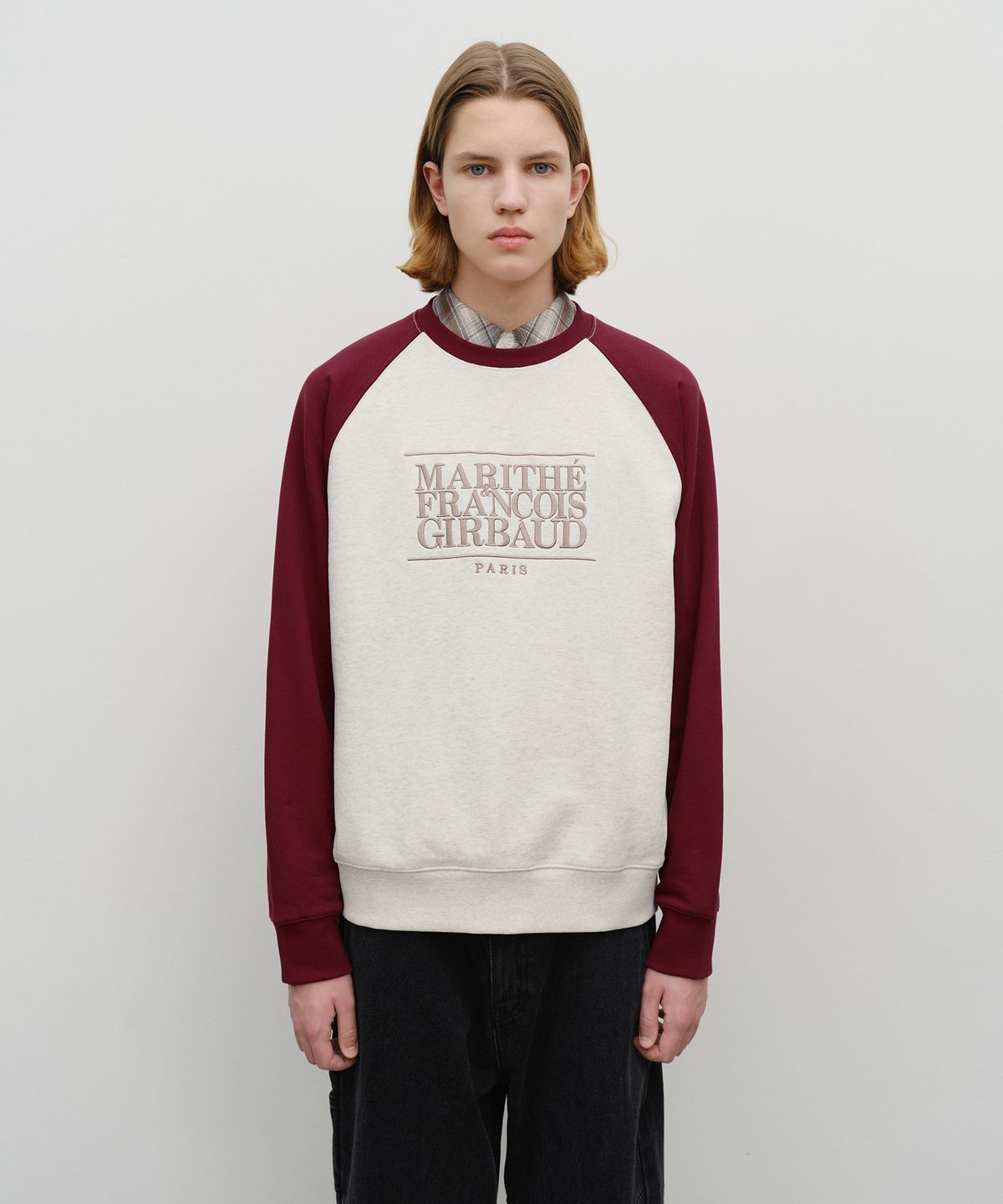 마리떼 프랑소와 저버(MARITHÉ + FRANҪOIS GIRBAUD) CLASSIC LOGO COLOR BLOCK RAGLAN SWEATSHIRT burgundy