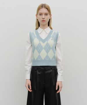 W ARGYLE V-NECK KNIT VEST sky blue