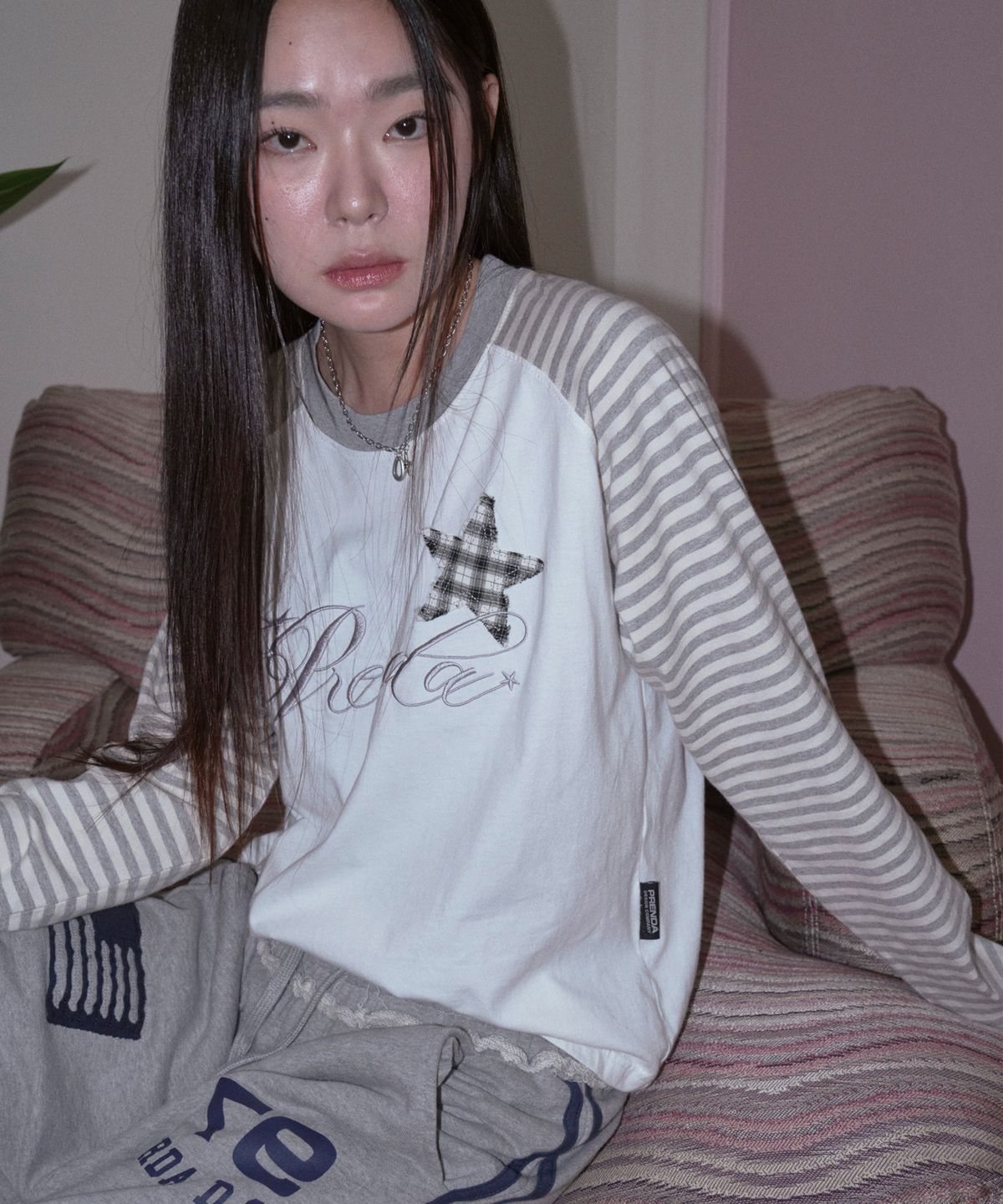 프렌다(PRENDA) CHECK STAR STRIPE LONG SLEEVE WHITE