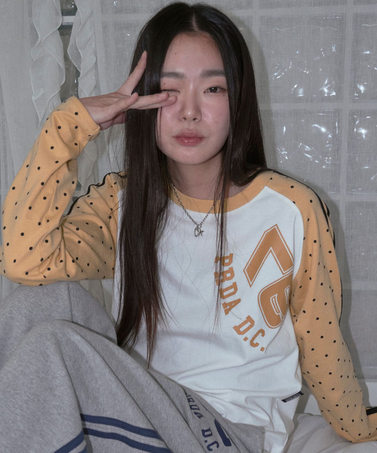 프렌다(PRENDA) 97 PDC LOGO COLORING DOT RAGLAN LONG SLEEVE WHITE