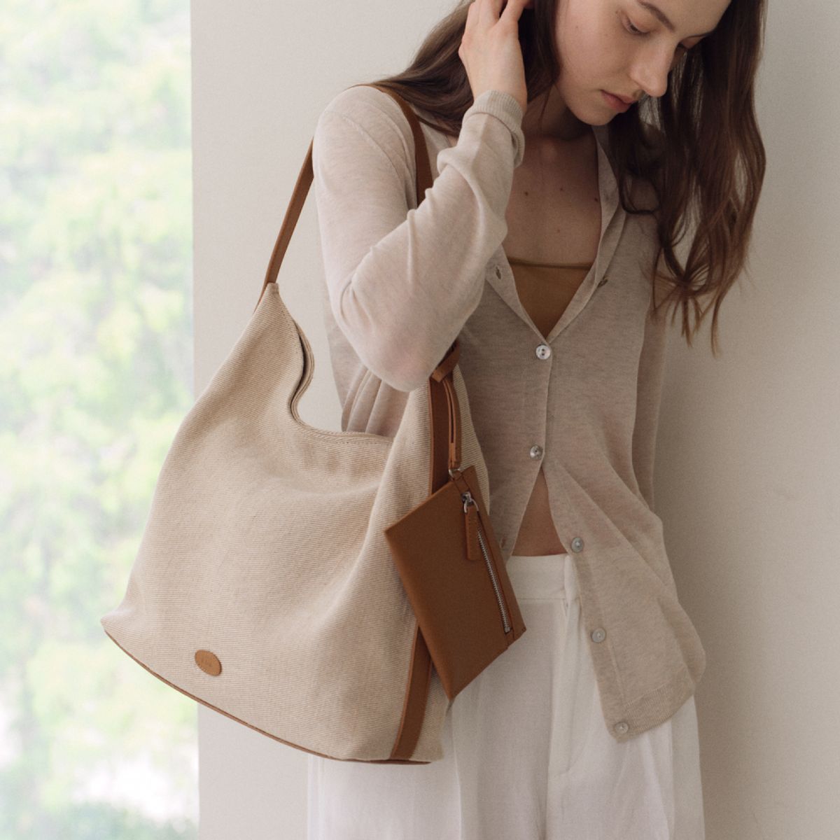 로서울(ROH SEOUL) Pulpy hobo bag Jute Creamy tan
