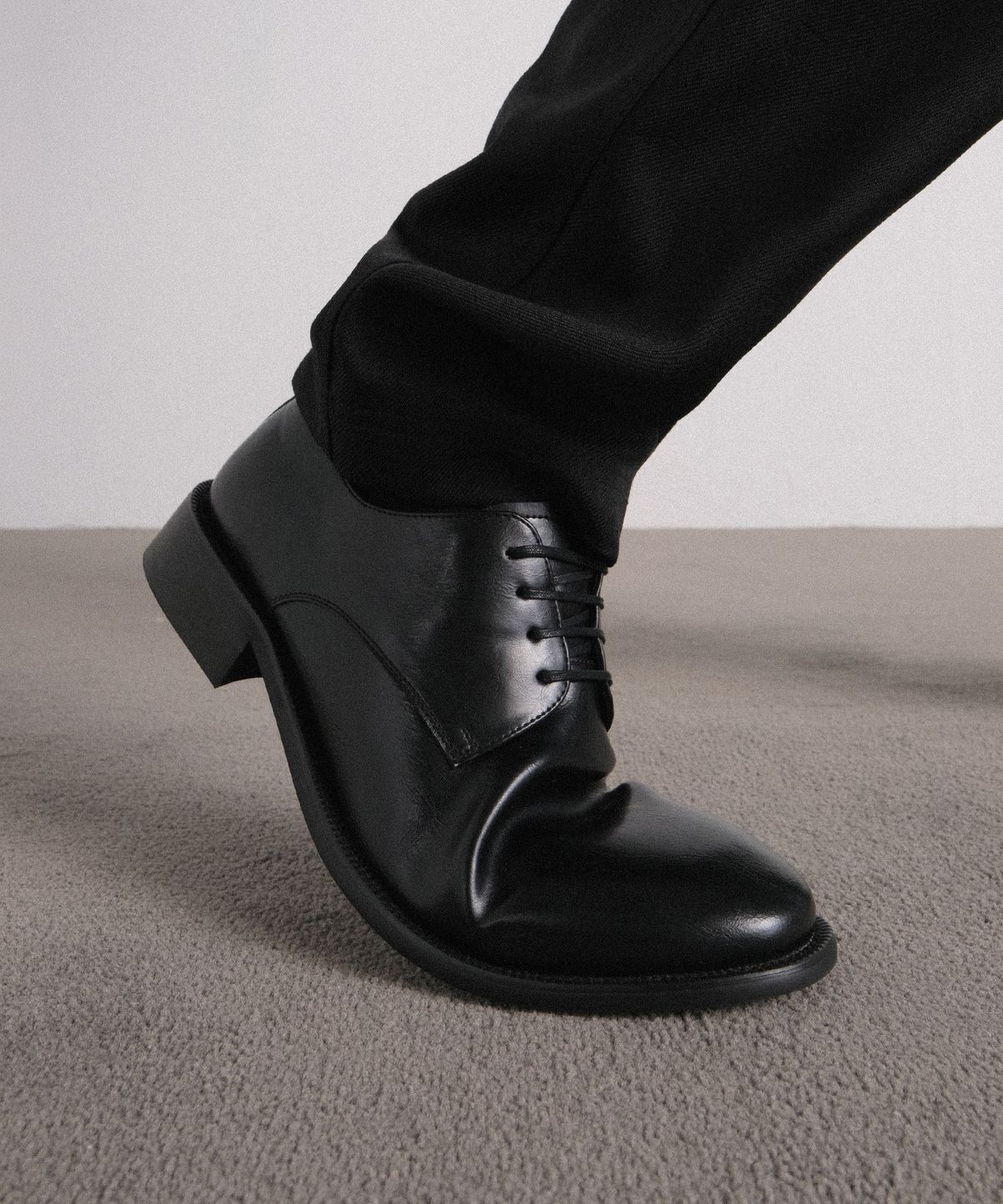 식스핏(6FT) CREAZE DERBY (BLACK)