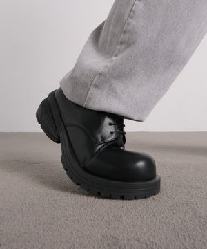 GRAVITY DERBY (BLACK)