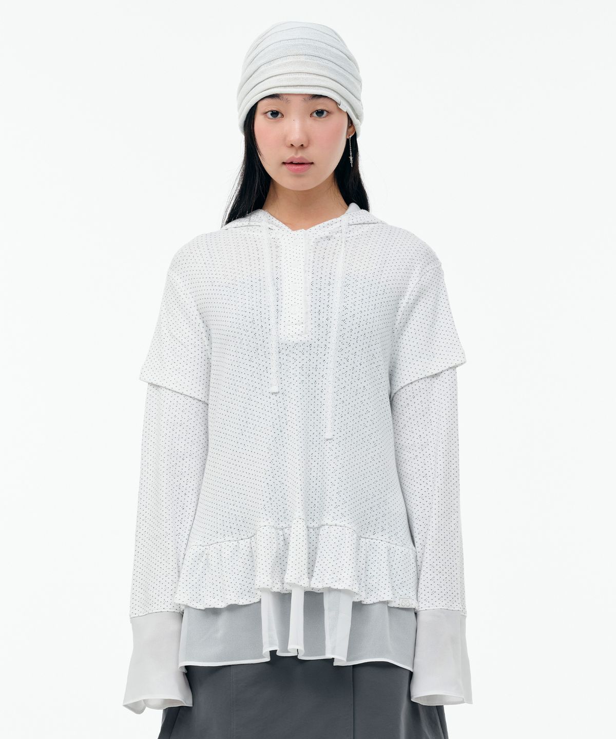 뚜오미오(TUOMIO) FRILL CHIFFON HOODIE [WHITE]