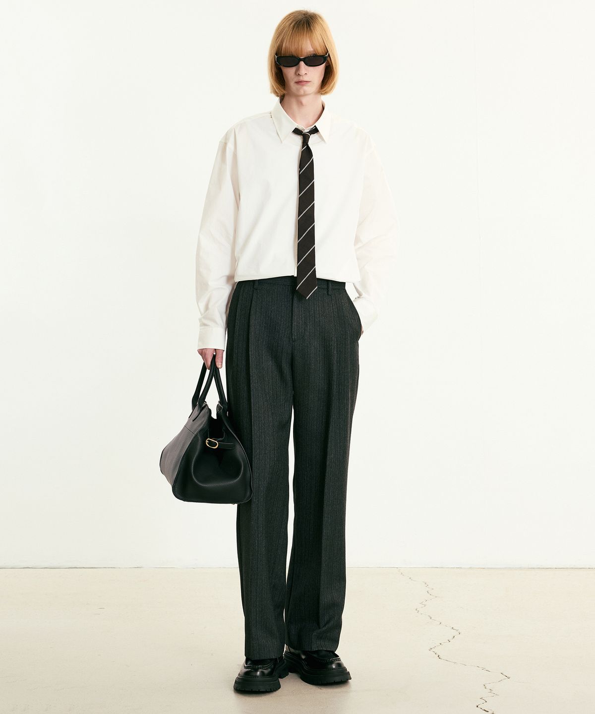 티엔지티(TNGT) Virgin Wool Herringbone Wide Pants (Grey) TNPA5F102G2