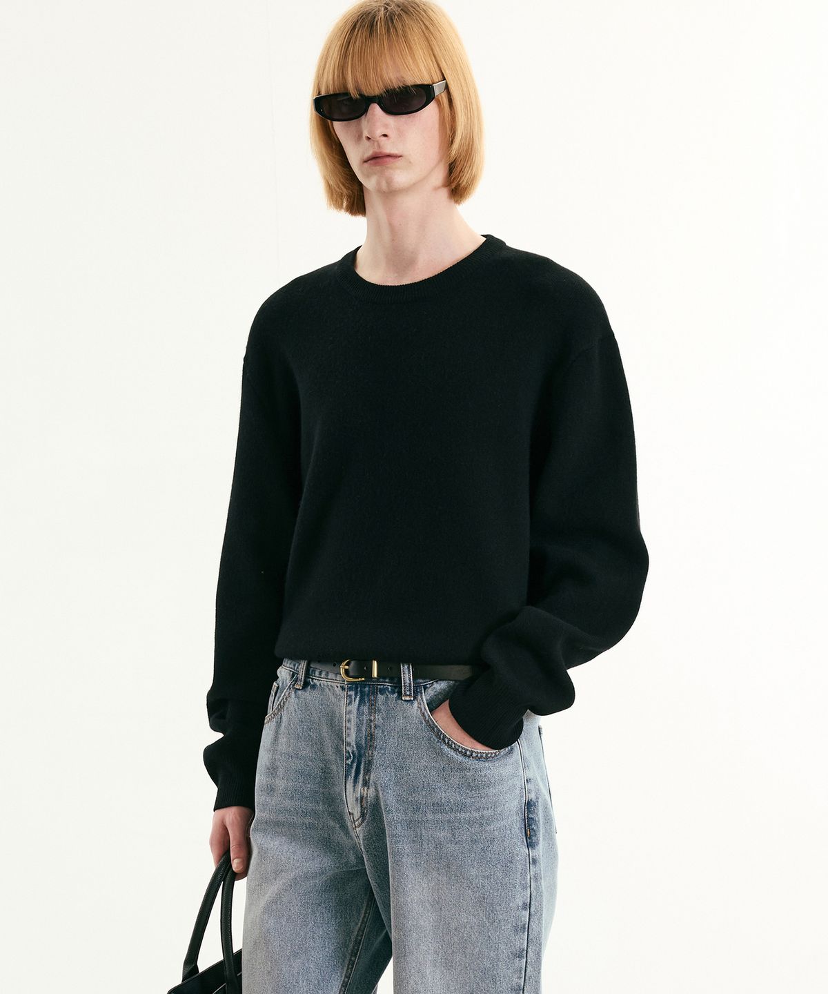 티엔지티(TNGT) Wool Blended Round Neck Sweater (Black) TNSW5F105BK
