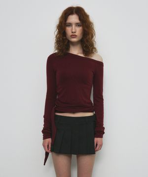 ONE SHOULDER UNBALANCED STRAP T-SHIRT_WINE