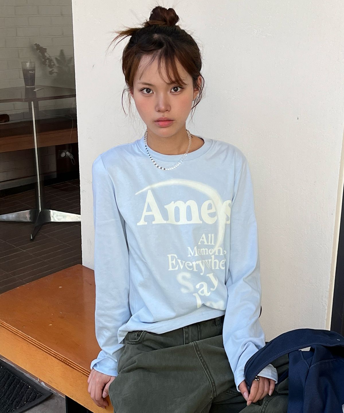 아메스 월드와이드(AMES-WORLDWIDE) BIG TYPO LONGSLEEVE TEE SKY BLUE