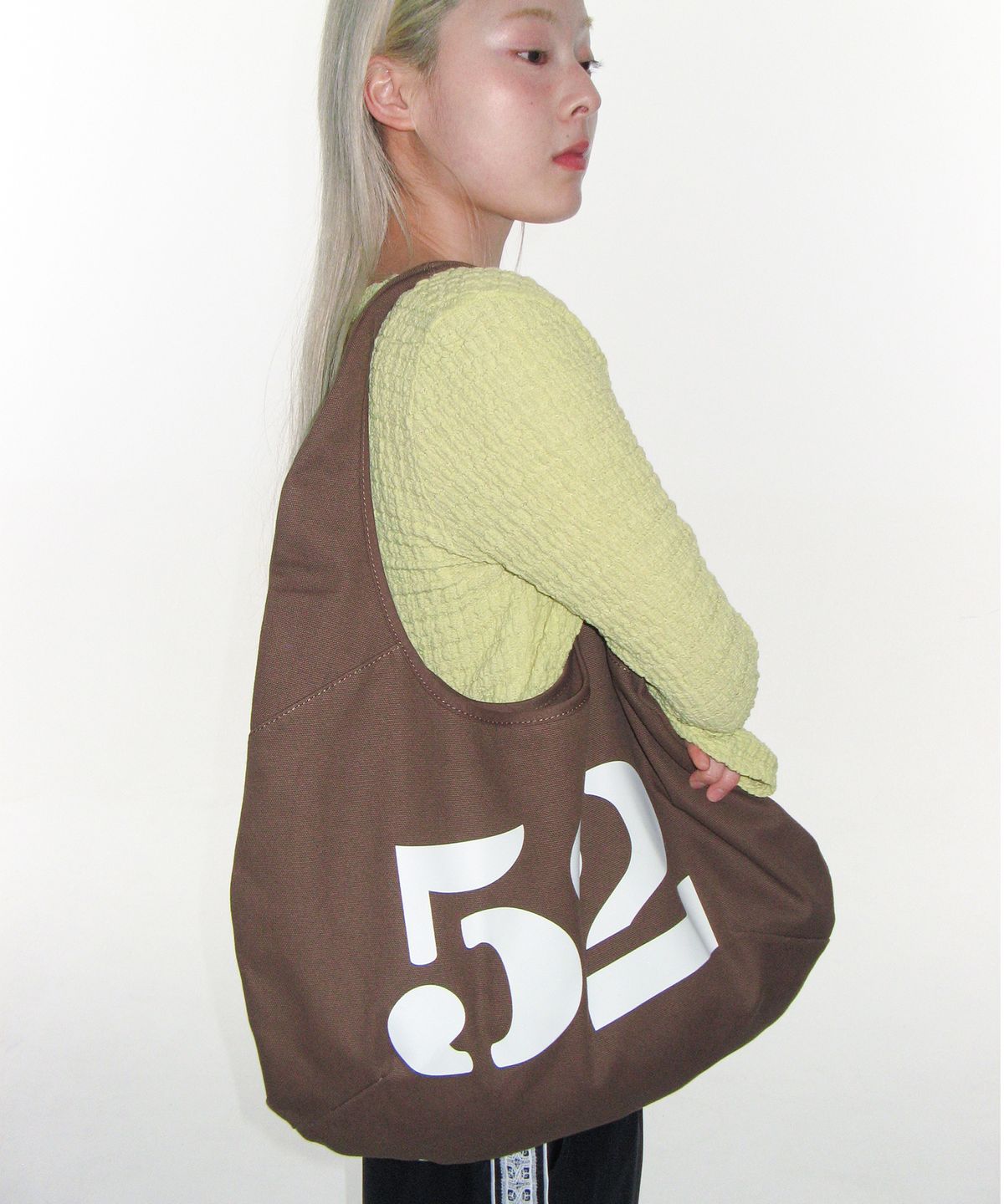 아메스 월드와이드(AMES-WORLDWIDE) 52 HOBO BAG BROWN