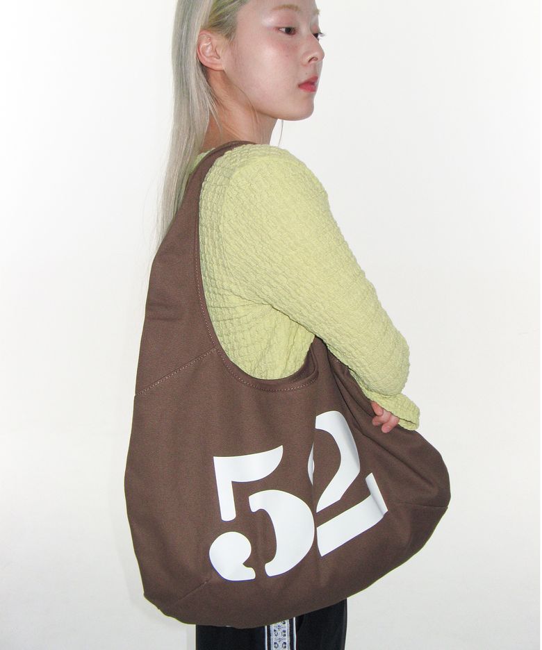 52 HOBO BAG BROWN