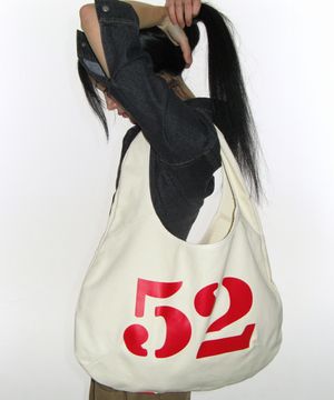 52 HOBO BAG IVORY
