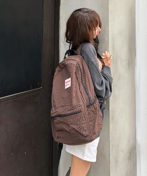 Daily backpack_Check Brown