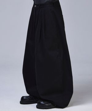 쓰리턱 메가 와이드 코튼 팬츠[블랙]