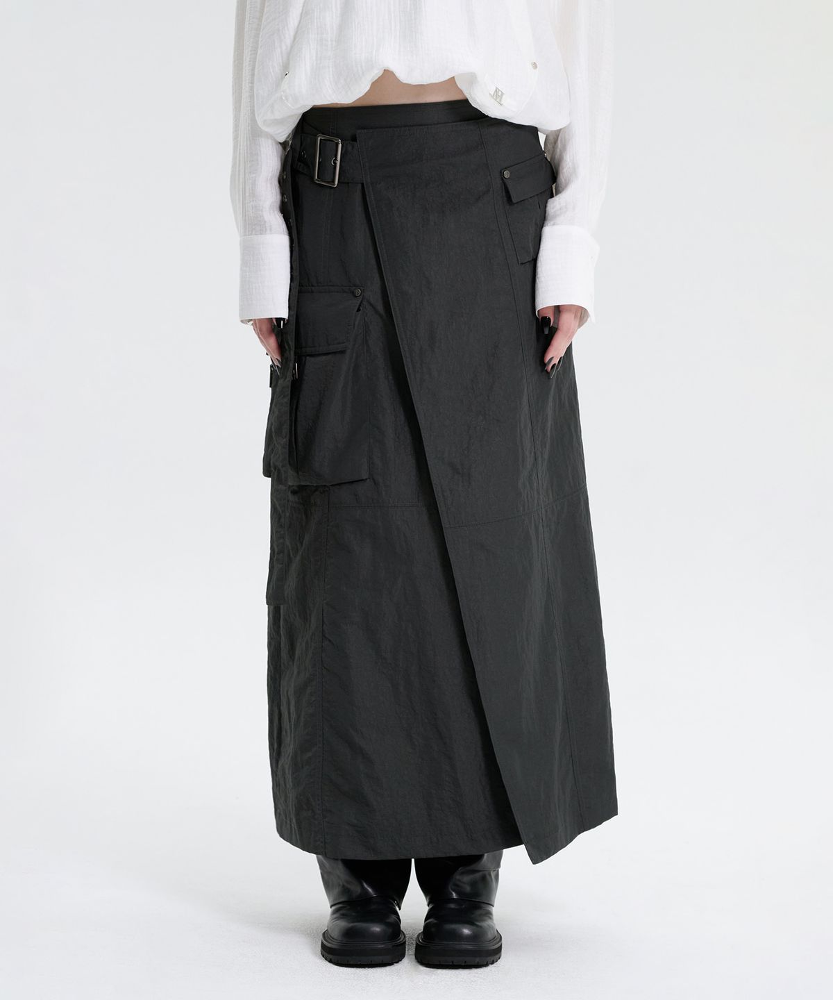 트리밍버드(TREEMINGBIRD) Belted Cargo Skirt [ Charcoal ]
