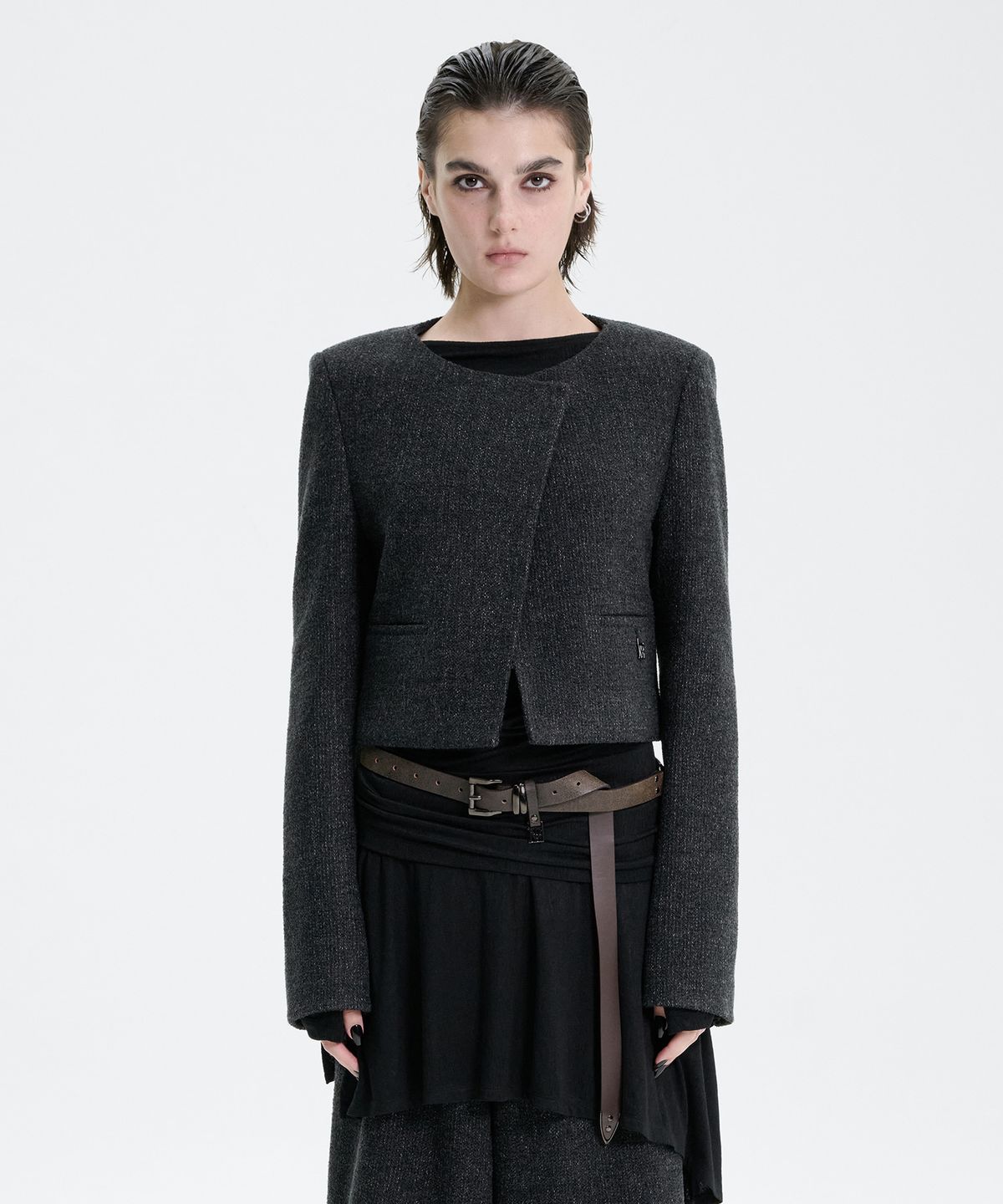 트리밍버드(TREEMINGBIRD) Crop Tweed Set-up Jacket [ Charcoal ]