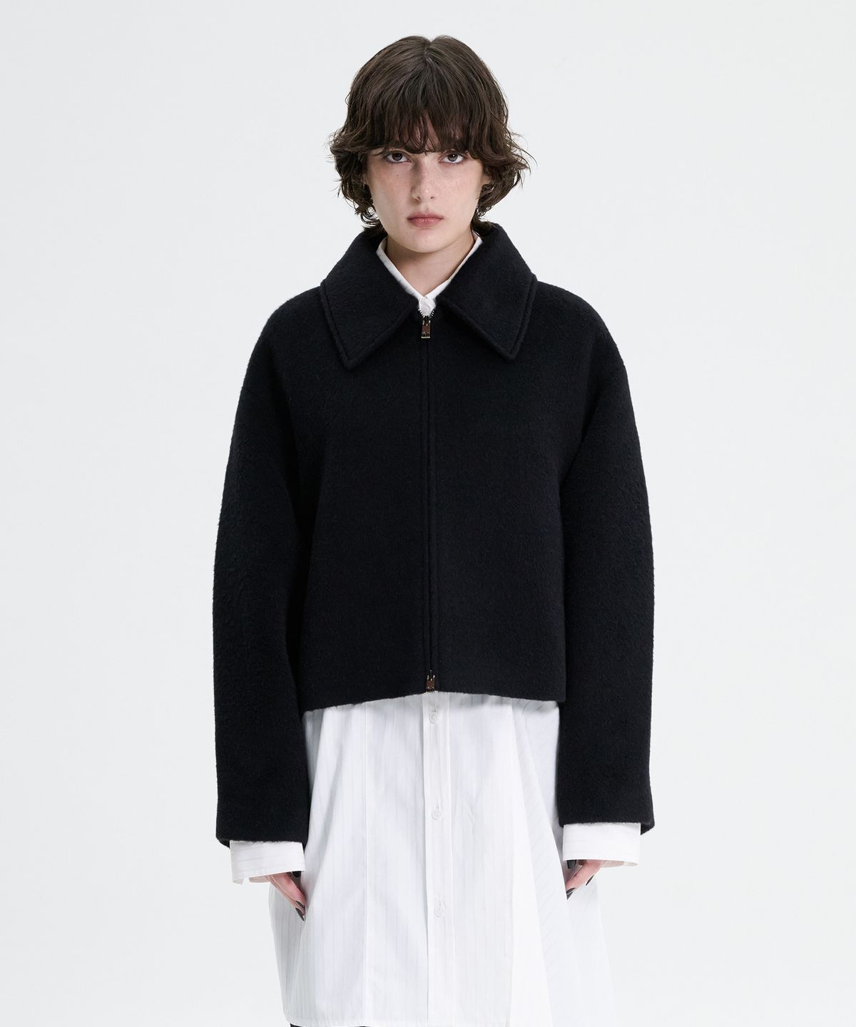 트리밍버드(TREEMINGBIRD) Traum Short Zip-up [ Black ]