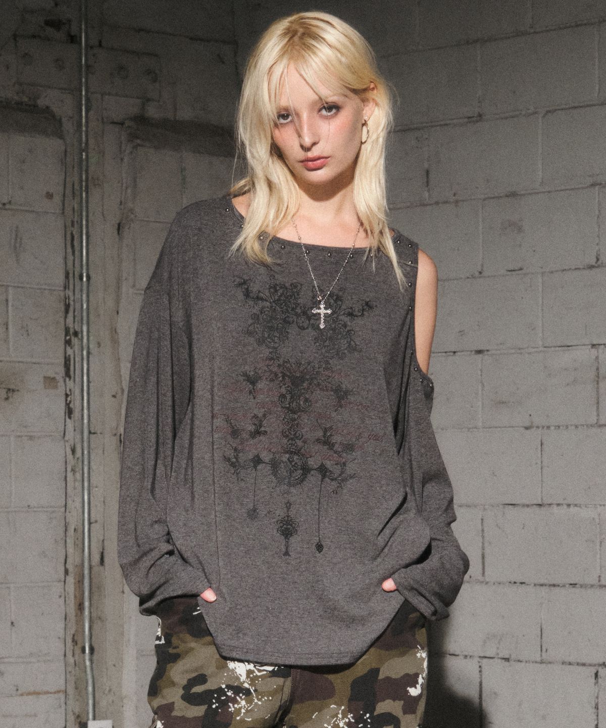 미드나잇 무브(MIDNIGHT MOVE) 2 hole t (dark grey)