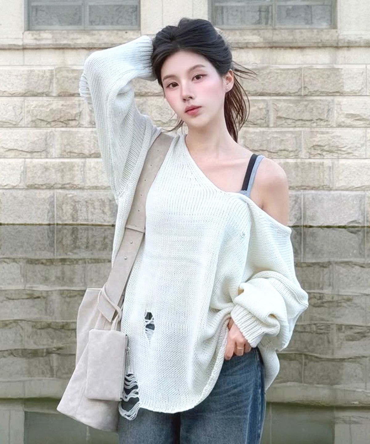 디오스피스(DAUSPICE) (DUC) Damaged Loose-Fit Knit Ivory