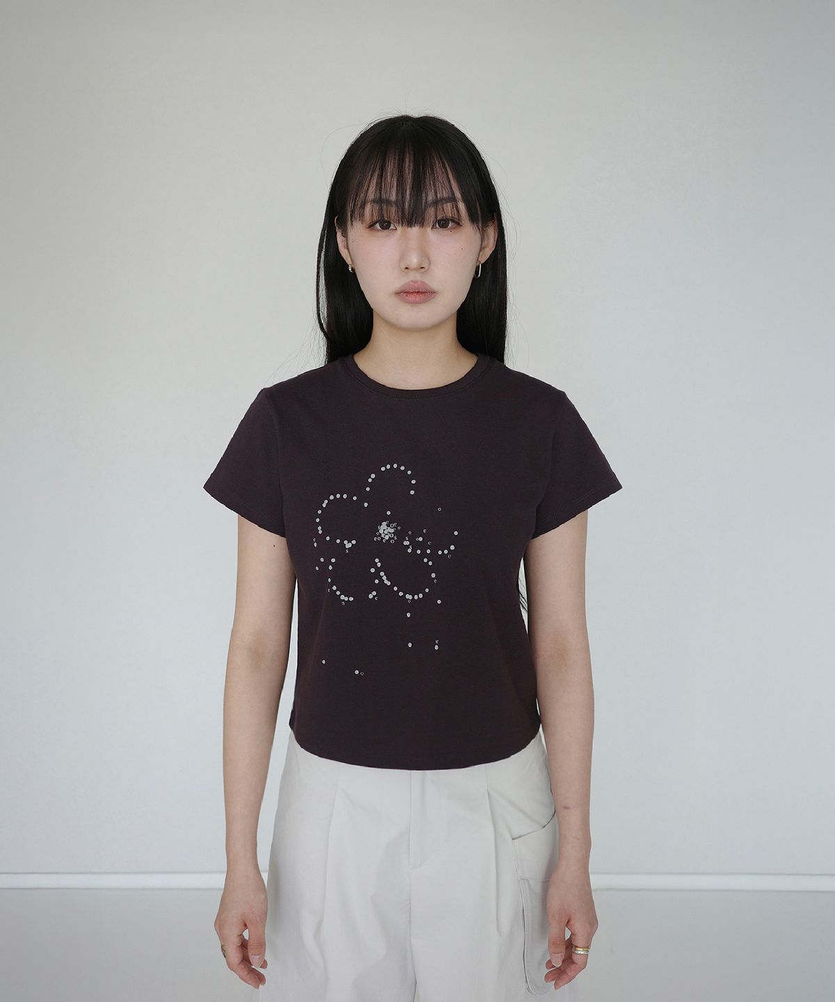 이서이(ESEOE) dot dot t-shirts Deep brown