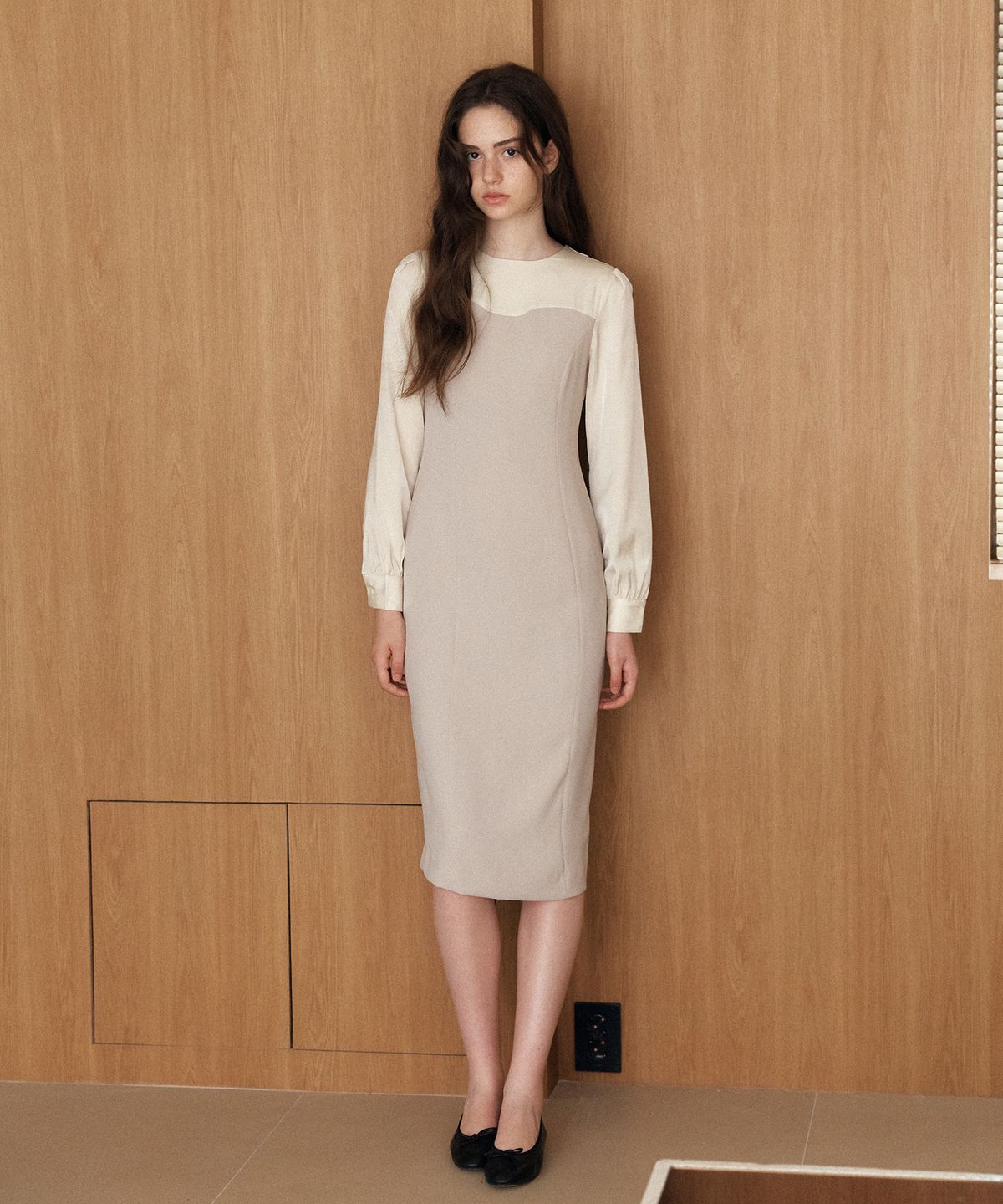 엽페(YUPPE) TWO TONE ONEPIECE_BEIGE