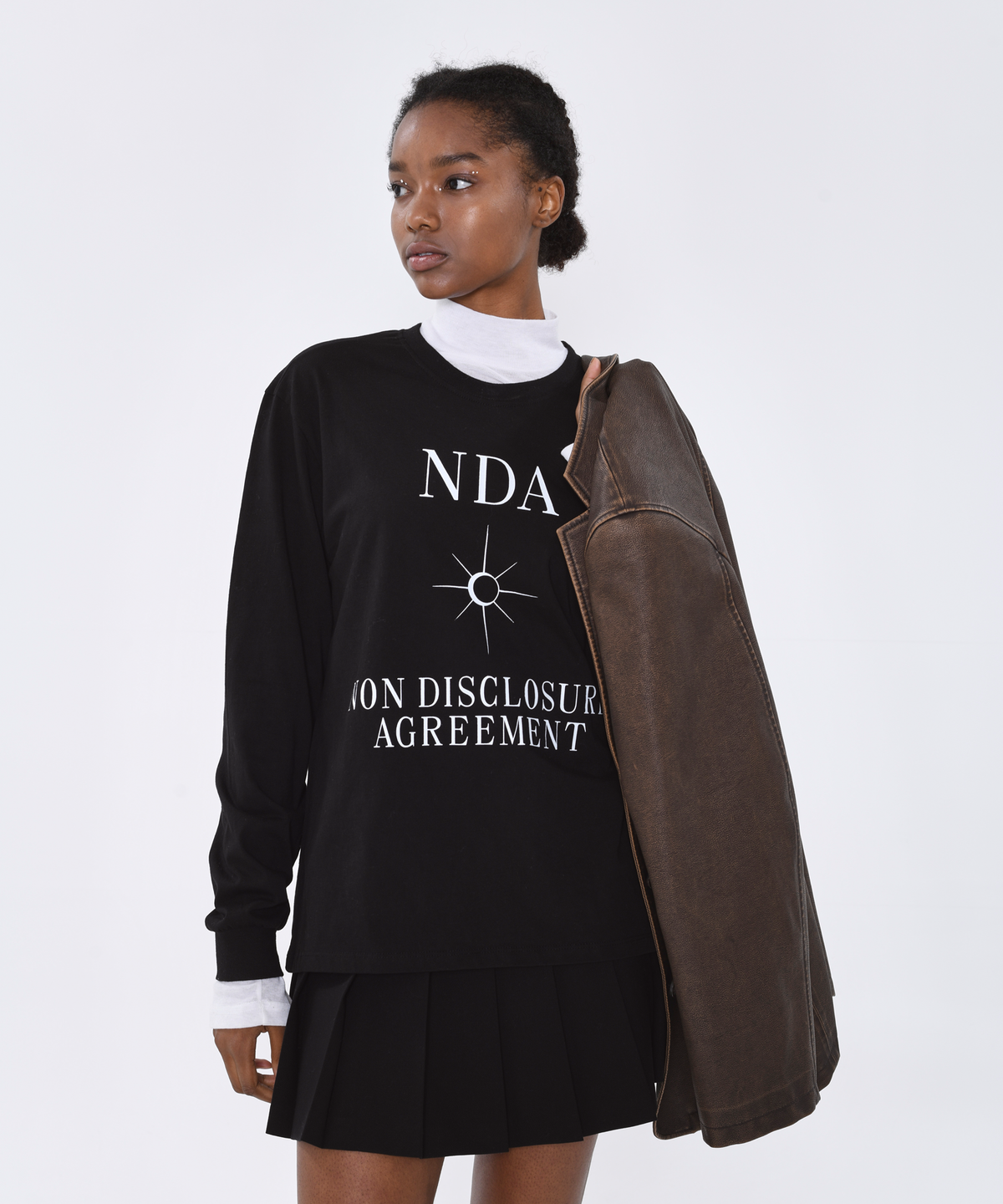 엔디에이 스튜디오(NDA STUDIO) Symbol T-Shirt _2color