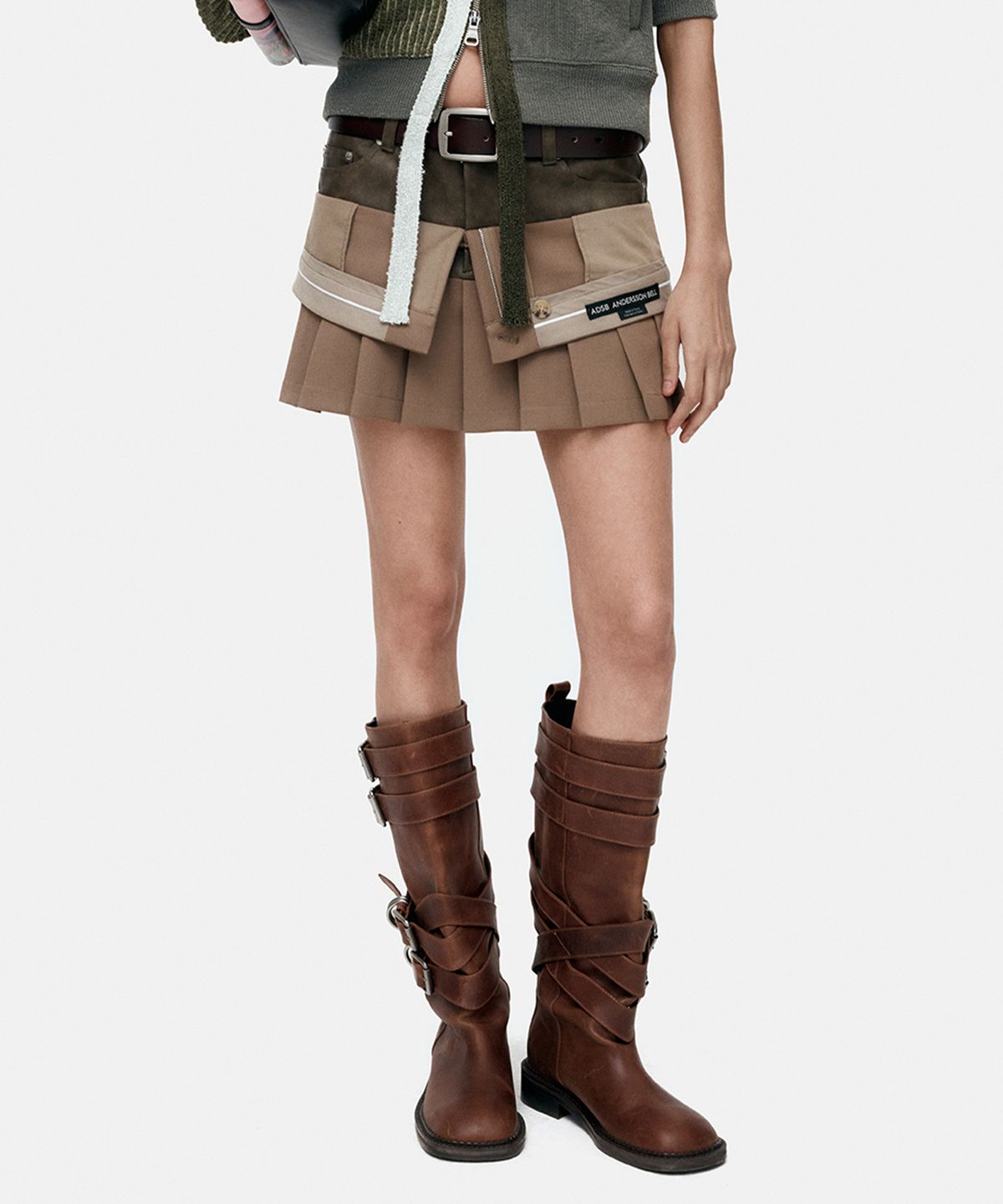 앤더슨벨(ADSB ANDERSSON BELL) INSIDE OUT PLEATS SKIRT apa845w(BEIGE)