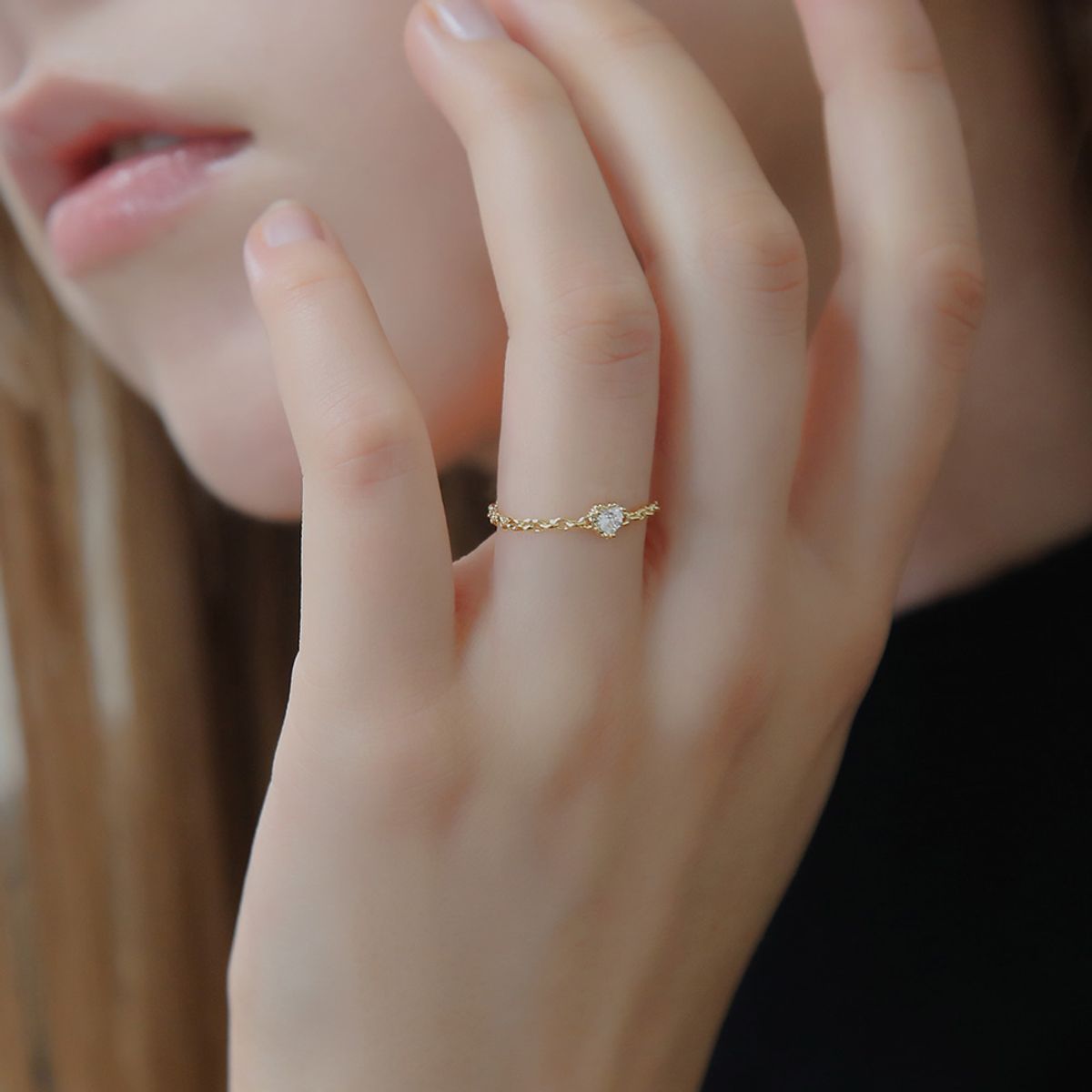 디유아모르(DIEUAMOUR) 글리트 체인 반지