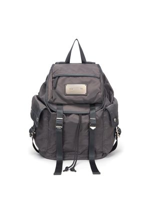 MATIN POCKET UTILITY LARGE BACK PACK IN CHARCOAL