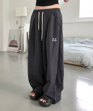 아리온 핀턱 와이드 밴딩 팬츠 남녀공용 (2컬러)