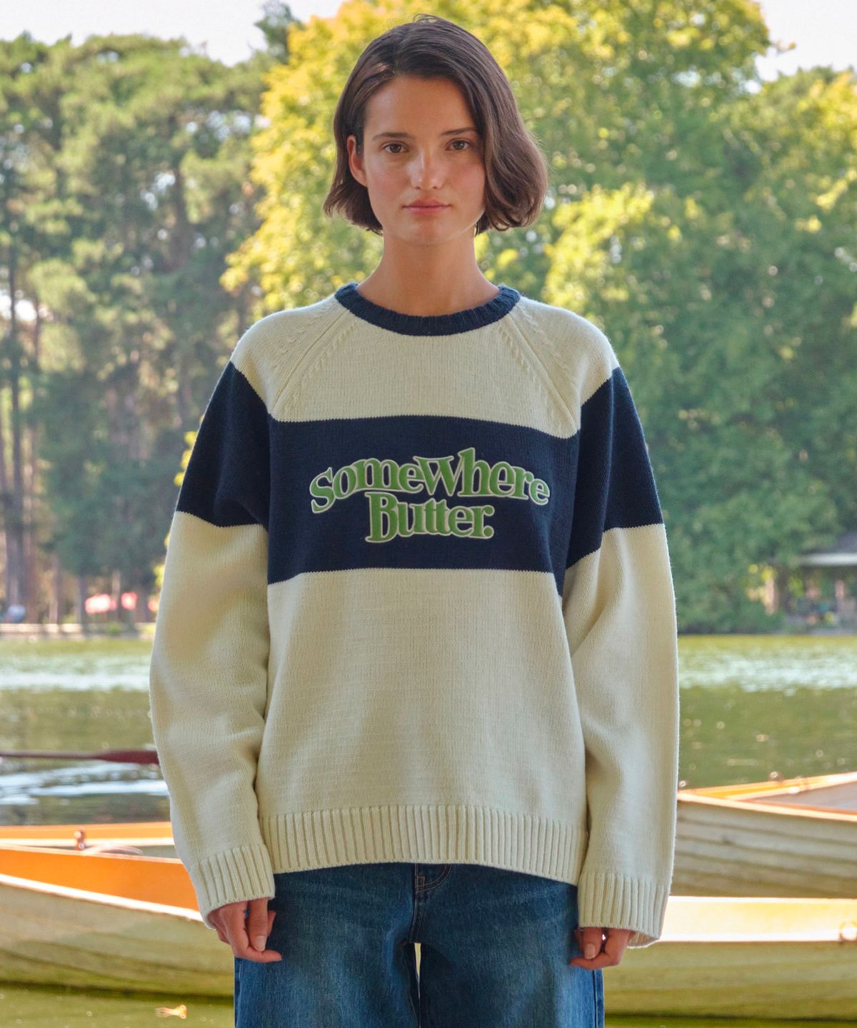 썸웨어버터(SOMEWHEREBUTTER) Casual Wave Logo Knit - Ivory