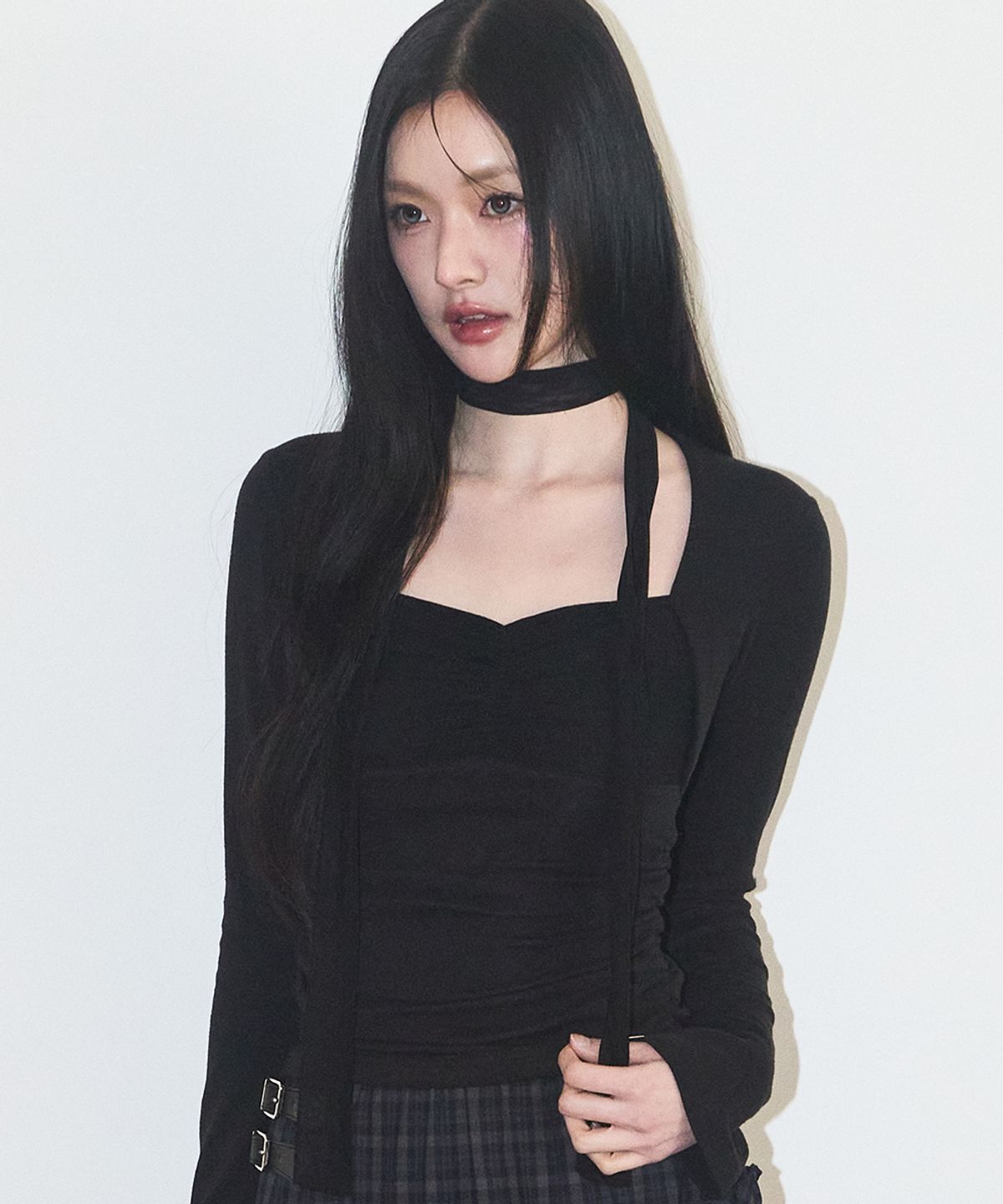 일리고(ILLIGO) 셔링 볼레로 탑 블랙